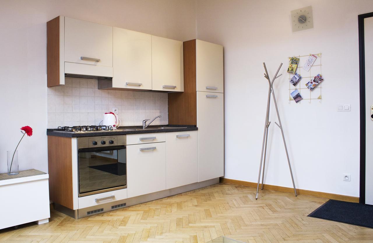 Apartment Прага Екстериор снимка