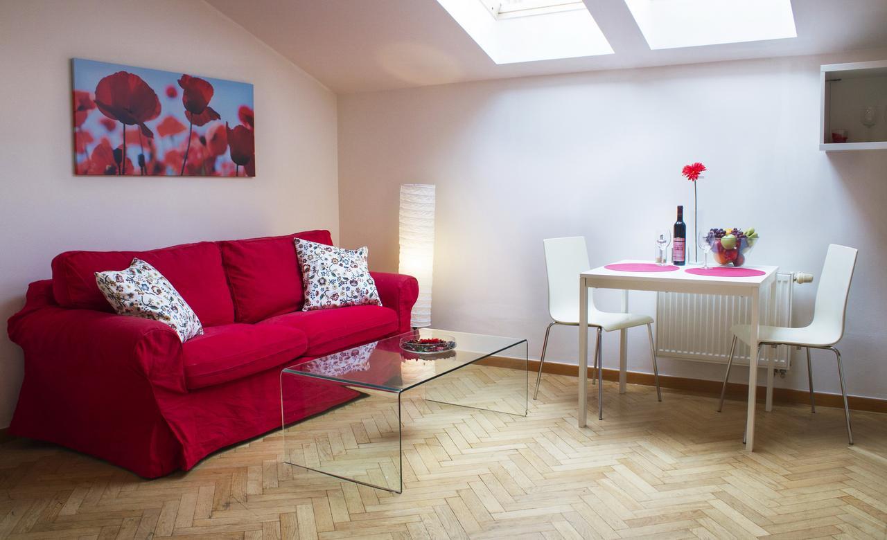 Apartment Прага Екстериор снимка
